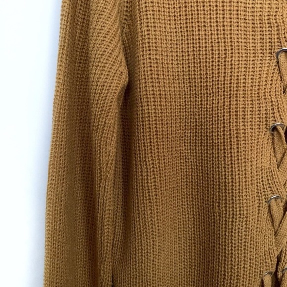 BOUTIQUE BACK LACE-UP RAGLAN LONG SLEEVE LOW-GAUGE MUSTARD SWEATER SIZE L - Picture 4 of 6